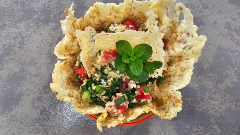 Sallatë bullguri në shporta djathi nga zonja Albana 