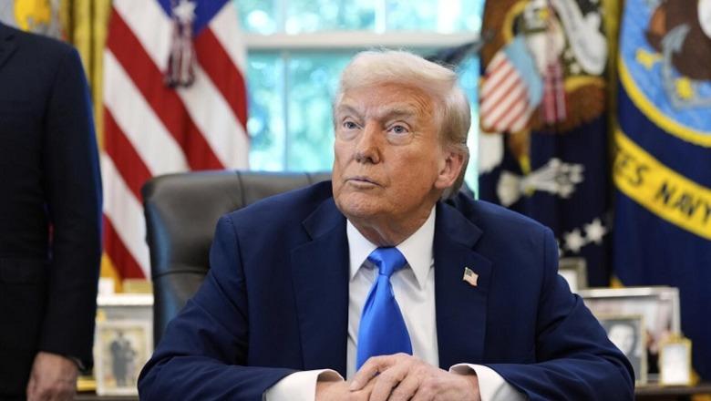 Trump: Bllokada amerikane është shumë e fortë, Irani humbet 500 milionë dollarë në ditë