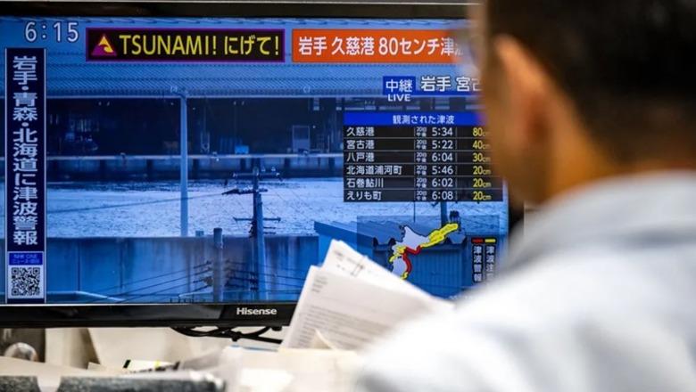 Tërmeti me magnitudë 7.7 në Japoni, pamjet e tmerrshme të lëkundjeve! Një tjetër mund të pasojë javën e ardhshme