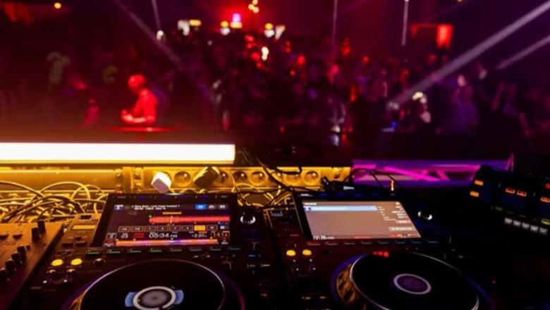 Itali/ Eskorta dhe festa për futbollistët e Serie A e të tjerë: Piloti i Formula 1 do një vajzë me pagesë! 4 arrestime në Milano e një xhiro prej 1.2 milionë eurosh