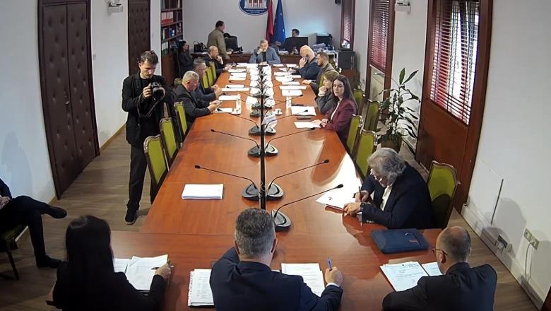 Propozim i PD-së, rrëzohet heqja e akcizës së gazit natyror! Qeveria: Në fund të vitit do sjellim ligj të ri