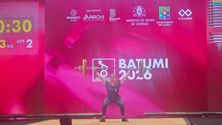 Peshëngritje/ Enkileda Carja shkruan historinë, thyen rekordin evropian për të rinj! Ngre 103 kg në shkëputje