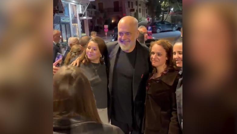 ‘Rrethim i befasishëm’, Rama ndan videon me shqiptarët në Greqi