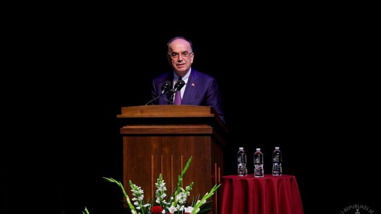 Presidenti Begaj mban ligjëratë në shkollën 'George Bush' në Texas: Ëndrra Amerikane ka qenë busull për Shqipërinë