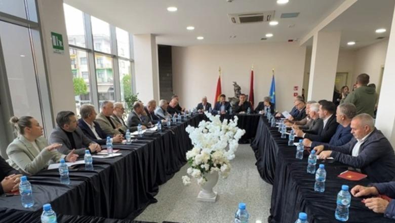 Mirdita kërkon rikthimin në kufijtë natyrorë, intelektualë dhe ekspertë të fushës: Ndarja e vitit 2015 dështim! Rritje të autonomisë financiare