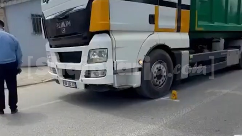 Aksident me vdekje në Kombinat, kamioni përplas 61-vjeçarin me motoçikletë! Lëndohet edhe punonjësi i policisë (EMRI)
