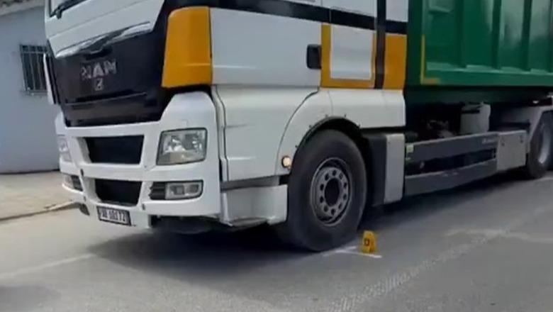 Aksident me vdekje në Kombinat, kamioni përplas 61-vjeçarin me motoçikletë! Lëndohet edhe punonjësi i policisë (EMRI)