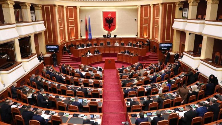 Alban Daci: Reduktimi i deputetëve nuk e përmirëson demokracinë! Shqipëria ka nevojë për më shumë përfaqësim, jo më pak