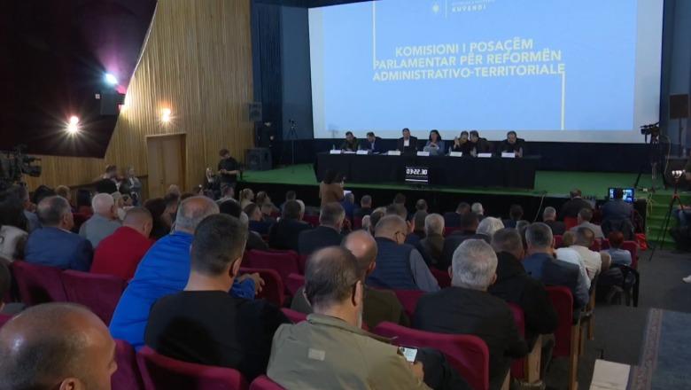 'Mos abuzo me sofizma', Mazniku ‘përplaset’ me Dulen në dëgjesën për ‘Territorialen’: Diskutimi duhet të nisë nga shërbimet, pse janë të rëndësishme kompetencat