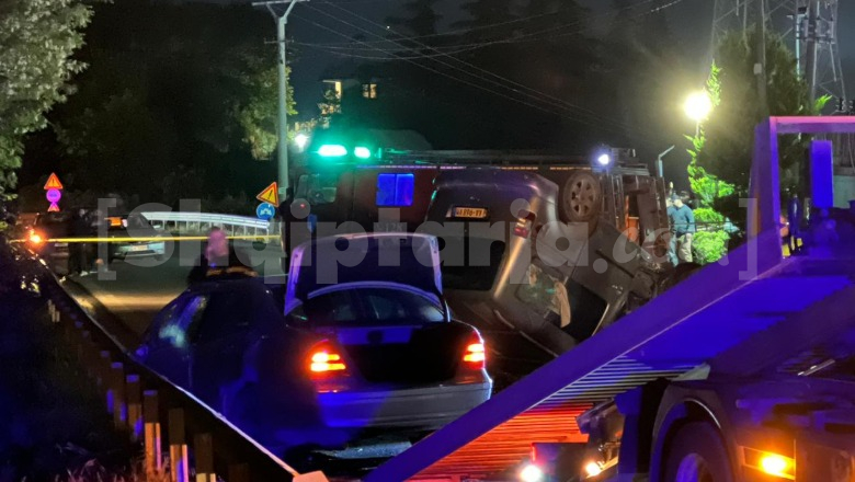 Aksident i rëndë në aksin Elbasan-Cërrik, 2 automjete përplasen ‘kokë më kokë’! Humb jetën një 28-vjeçar, plagoset një tjetër person