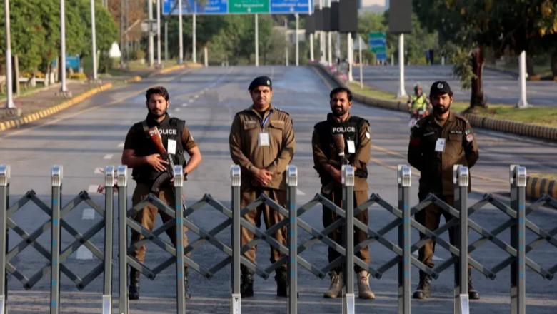 Lufta/ Witkoff dhe Kushner në Islamabad për negociata, Irani mohon planifikimin e një takimi! Kryeparlamentari iranian mohon dorëheqjen nga ekipi negociues