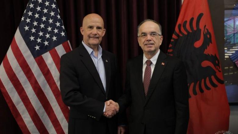 SHBA/ Begaj takim me kongresmenin Self: Mirënjohje për vëmendjen ndaj çështjes shqiptare dhe Ballkanit Perëndimor