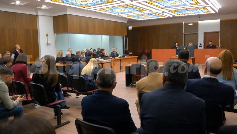 Gjyqi në GJKKO për dosjen 'Meta', nuk shkon në seancë Fatime Kryemadhi