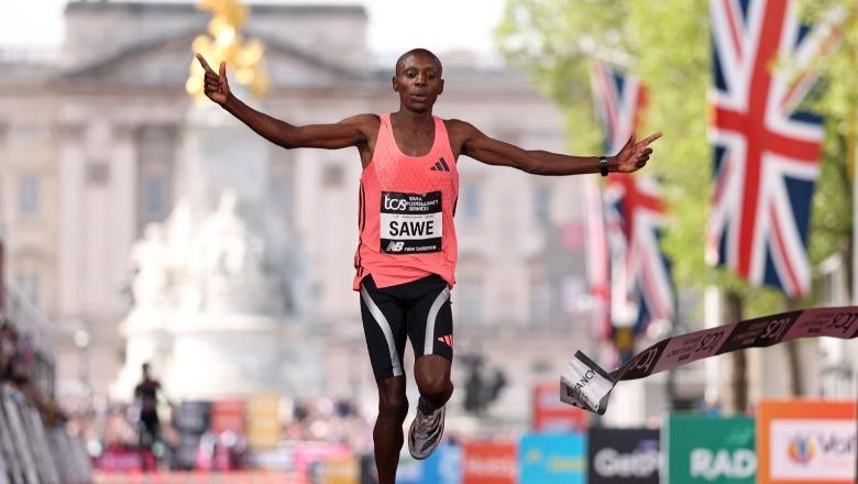 Rekord historik në Maratonën e Londrës, Sabastian Sawe thyen barrierën e 2 orëve