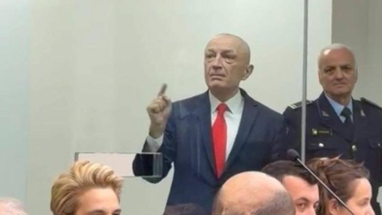 Gjyqtarja refuzoi kamerat në procesin e Metës ‘në emër të KLGJ’, por një udhëzues i Këshillit kërkon lejimin e tyre