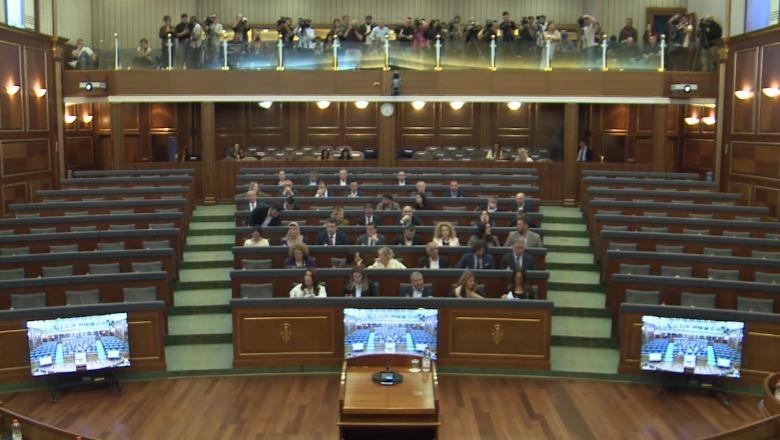 Nis seanca për presidentin në Kuvendin e Kosovës, opozita refuzon pjesëmarrjen: Spektakël politik! Hamza: Kurti, përgjegjës që po shkojmë në zgjedhje