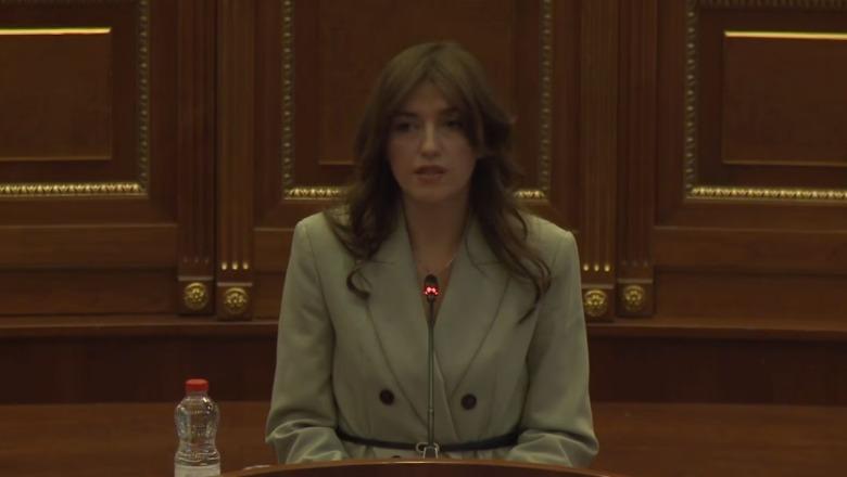 Opozita mungon në seancën për presidentin, Haxhiu: Prodhon pasoja direkte, shtyn vendin drejt krizës së panevojshme