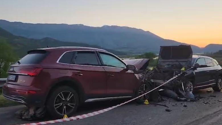 Aksident me 8 të plagosur në aksin rrugor Tepelenë–Krahës (VIDEO)