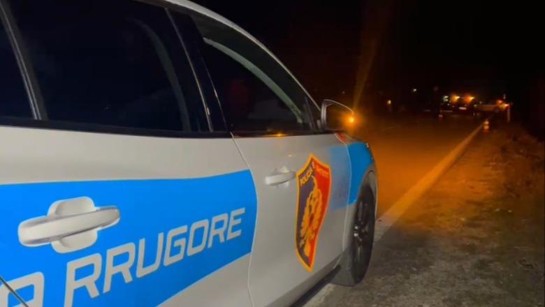 Aksident në Tragjas të Vlorës, automjeti përplaset me bagëtitë e imëta në rrugë! Shoferi në gjendje të rëndë