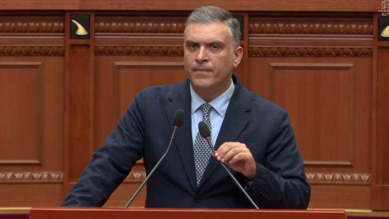 Blushi sulmon Ramën në Kuvend: Po e përdor drejtësinë si kamzhik për të goditur kundërshtarët