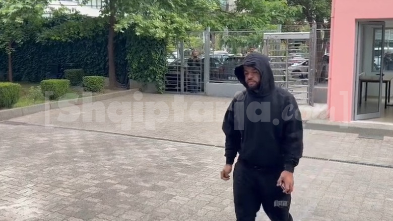 Gjyqi ndaj Laert Haxhiut, reperi Noizy dhe babai i tij paraqiten si dëshmitarë në GJKKO