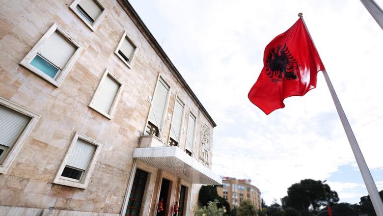 Ndryshime në Qeveri/ Tana Kika emërohet zv.ministre e Bujqësisë, Blerta Rama lirohet nga detyra e zv.ministres së Ekonomisë