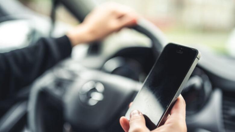 Ndryshimet e propozuara nga PS/ Ndalohet mbajtja e celularit në dorë edhe për biçikletat, motorët elektrikë e monopatinat