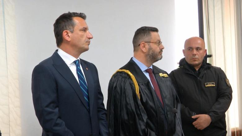  Erion Veliaj letër KLP-së për emërimin e Dados prokuror: A keni dijeni që kërkesa jonë u shqyrtua vetëm nga nënkryetari? Nuk pati vendim kolegjial  