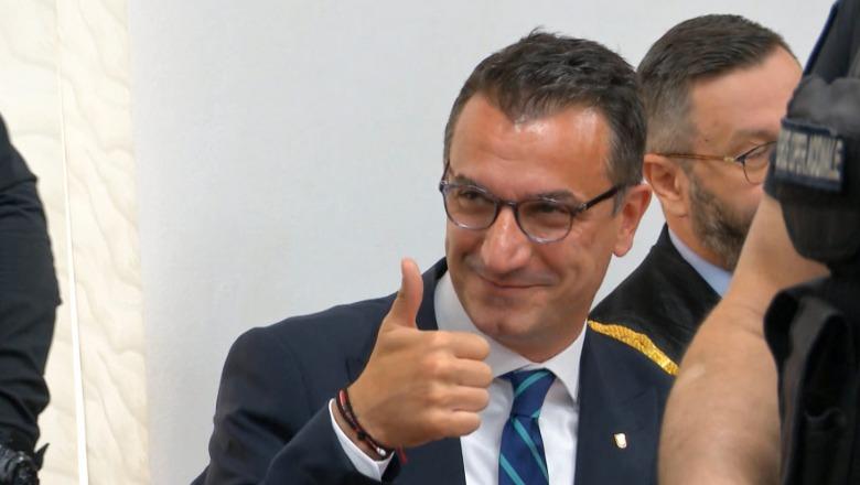 Padia kundër Dados/ KLP: Veliaj të moslegjitimohet si paditës! Kryebashkiaku kërkon të njihet me prapësimet, shtyhet seanca