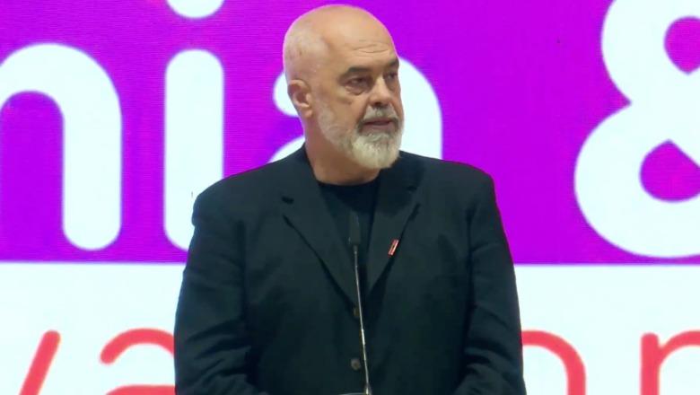 ‘Startup’/ Rama nga Elbasani: S’kam parë kurrë ëndrra me sy hapur që të bëhem këngëtar! Sot në botën e teknologjisë, të rinjtë janë në të drejtën e tyre të jenë Steve Jobs i radhës