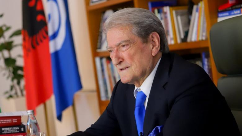 Berisha sulmon sërish Gonzaton: Sillet si të ishte ambasadori i Ramës, ka gënjyer në Bruksel për ne