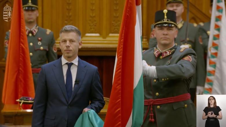 Hungari/ Fundi i epokës Orban, Magyar betohet si kryeministër