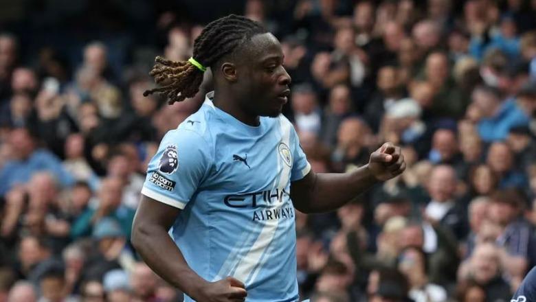 GOLAT/ Man. City 'likuidon' 3-0 Brentfordin dhe i bën presion Arsenalit për titullin kampion, Guardiola sot bën tifo për West Hamin