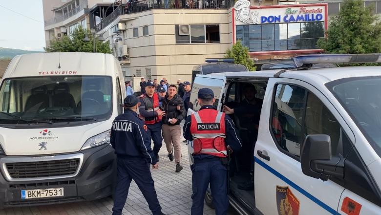 Përleshja e tifozëve në 'Elbasan Arena', dhjetë tifozë të KF Tiranës shoqërohen në polici