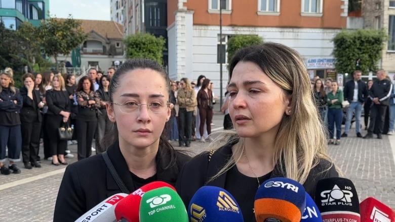 Dyshohet se i dha fund jetës pas dhunës nga ish-bashkëshorti, familjarë dhe qytetarë në Lezhë kërkojnë drejtësi për 25-vjeçaren Xhuana Nikollaj