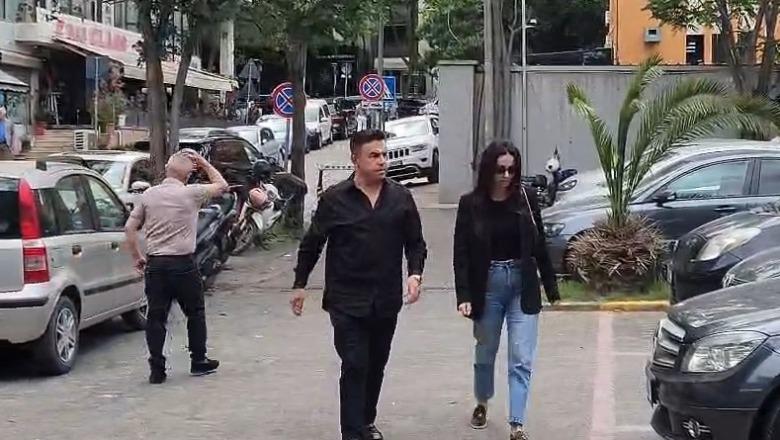 Gjyqi për Laert Haxhiun, paraqiten në GJKKO babai dhe motra e reperit Noizy