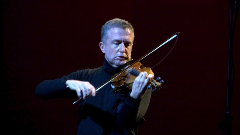 Tedi Papavrami vjen në atdhe me koncert premierë, sjell ‘24 kapriçiot’ nga Paganini