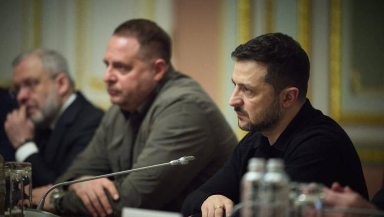 Thellohet skandali i korrupsionit në Ukrainë, përgjimet përmendin Zelenskyn në aferën miliona dollarëshe në sektorin e energjisë 