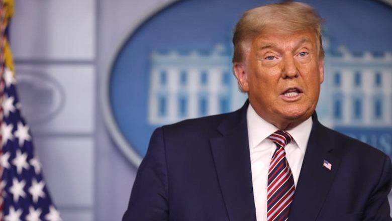 Det me dallgë dhe anije me flamuj iranianë, presidenti Trump dërgon mesazhin e radhës: Qetësia para stuhisë