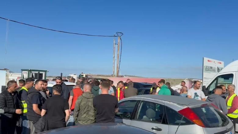 Aeroporti i Vlorës/ Pasi iu pranua padia, Valon Ademi ndalon punonjësit e Behgjet Pacollit në kantier! ‘Mabco’ kundërpërgjigjet me pengimin e mjeteve