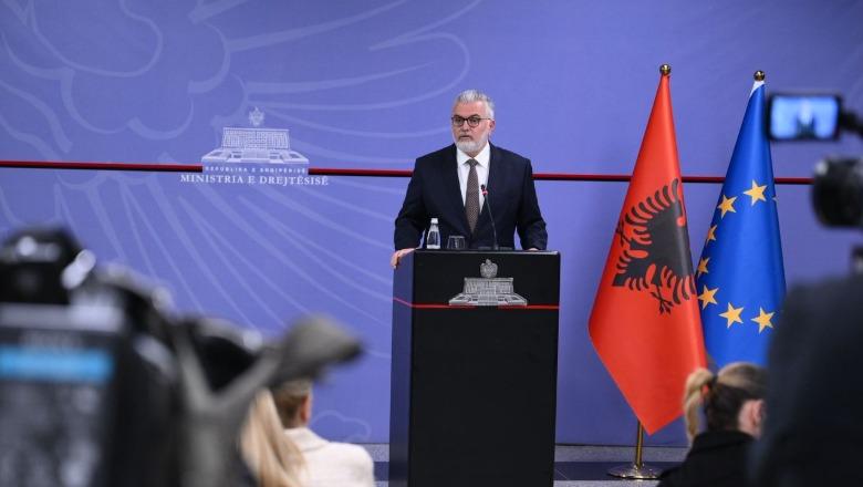 Ministri Gogu: Amnistinë po e ‘shtyn’ integrimi, miratim brenda korrikut! S’përjashtohet rishikimi i hartës gjyqësore
