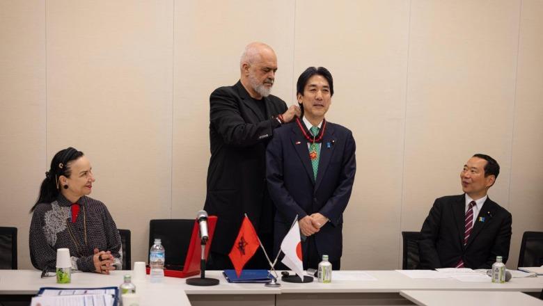 Vizita e Ramës në Tokio, kryeministri publikon fotot nga Liga Parlamentare e Miqësisë Japoni–Shqipëri