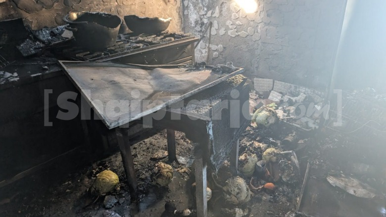 Përfshihet nga flakët magazina në Durrës, humb jetën punonjësi 25-vjeçar