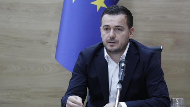 Salla: Vijojnë dëmshpërblimet për fermerët! Eksportet bujqësore po kalojnë vitin 2025, jemi në prodhim shumë të mirë