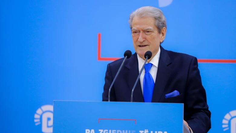 Dendias në Tiranë për çështjen e detit, Berisha mbron marrëveshjen e tij me Greqinë: Fitonim të dyja palët