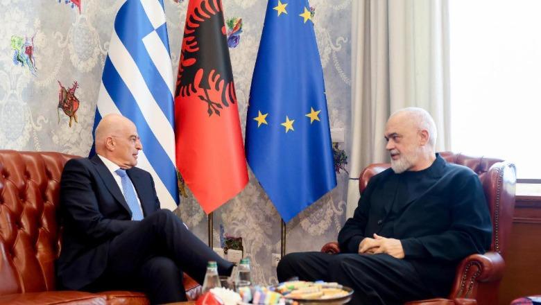 Çështja e detit/ Ministri grek i Mbrojtjes, Dendias në Tiranë! Rama: Mbështetës i palëkundur i partneritetit strategjik mes dy vendeve (VIDEO)