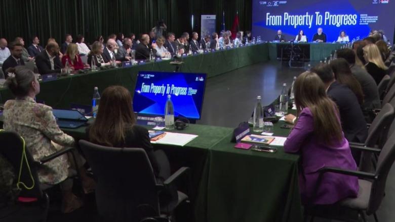 LIVE - Tirana mirëpret konferencën rajonale për digjitalizimin dhe integrimin europian, Goxhobelli: Shqipëria po kalon një transformiim mbresëlënës, Rama: Teknologjia bekim për Shqipërinë