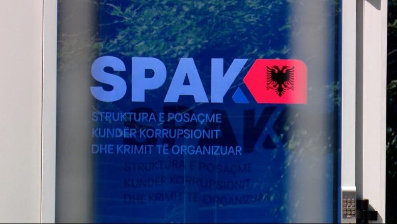 SKEDA/ Grupi i Kamberit e Kastratit pastronin paratë në Shqipëri, 23 pasuri të sekuestruara nga veriu në jug në pronësi të familjarëve