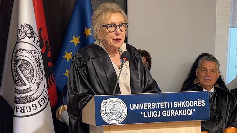 ‘Honoris Causa’, Universiteti i Shkodrës nderon studiuesen italiane për kontributin në historinë shqiptare