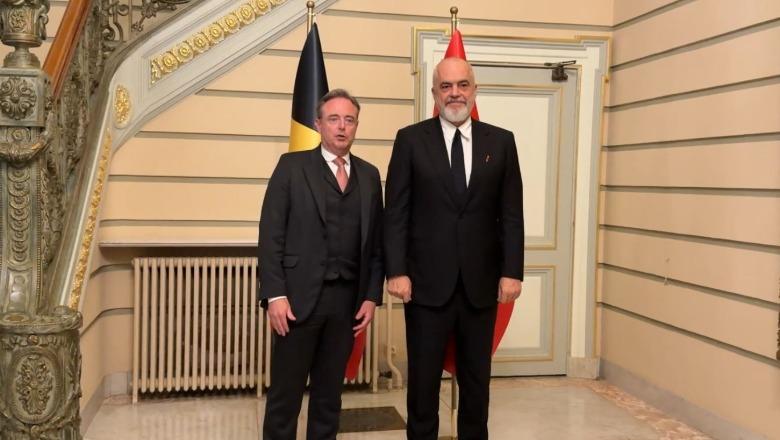 Rama në Bruksel për Konferencën e 8-të Ndërqeveritare Shqipëri-BE, pritet në takim nga kryeministri i Belgjikës